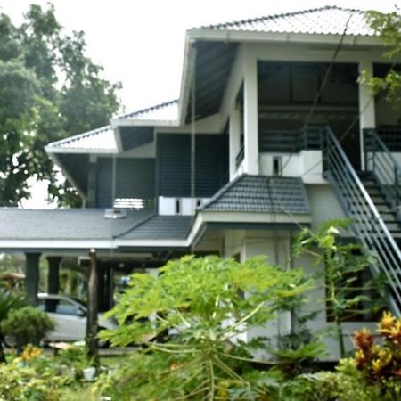 Brothers Homestay Alappuzha Exterior foto